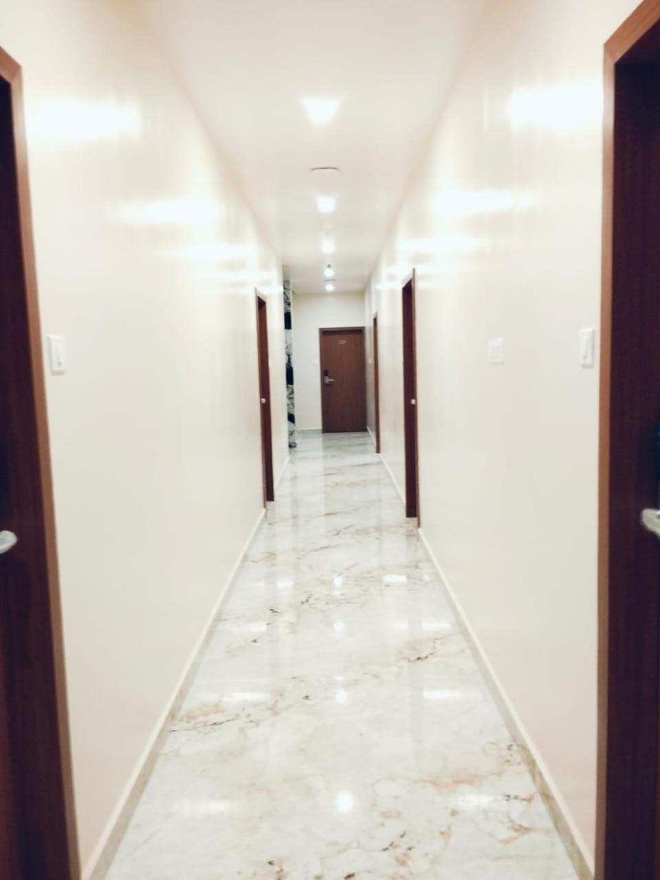 Uj Pallazzio - Business Class Luxury Hotel Tiruvannāmalai Εξωτερικό φωτογραφία