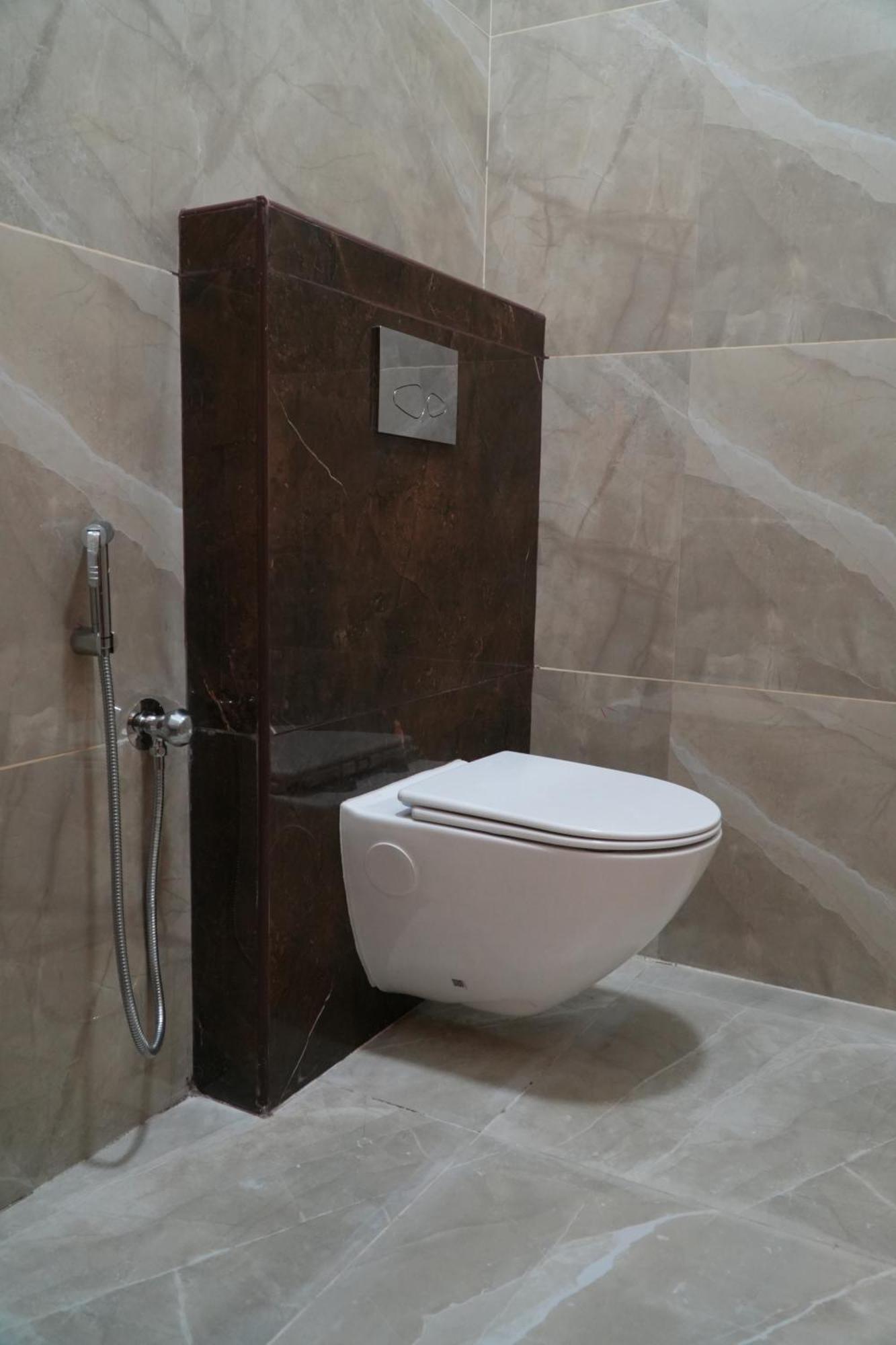 Uj Pallazzio - Business Class Luxury Hotel Tiruvannāmalai Εξωτερικό φωτογραφία