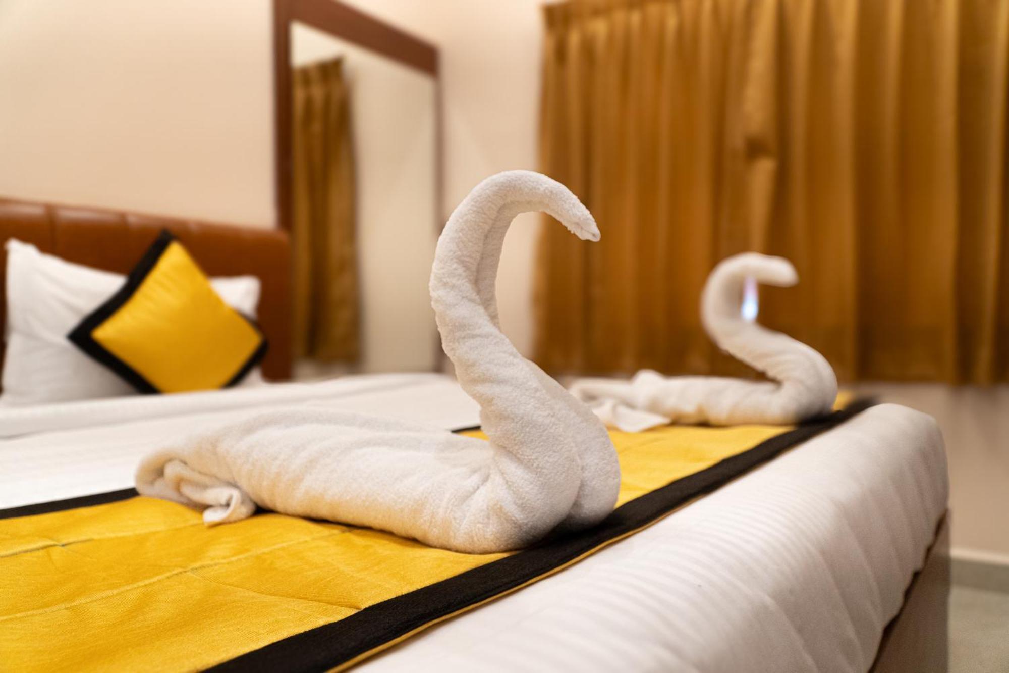 Uj Pallazzio - Business Class Luxury Hotel Tiruvannāmalai Εξωτερικό φωτογραφία