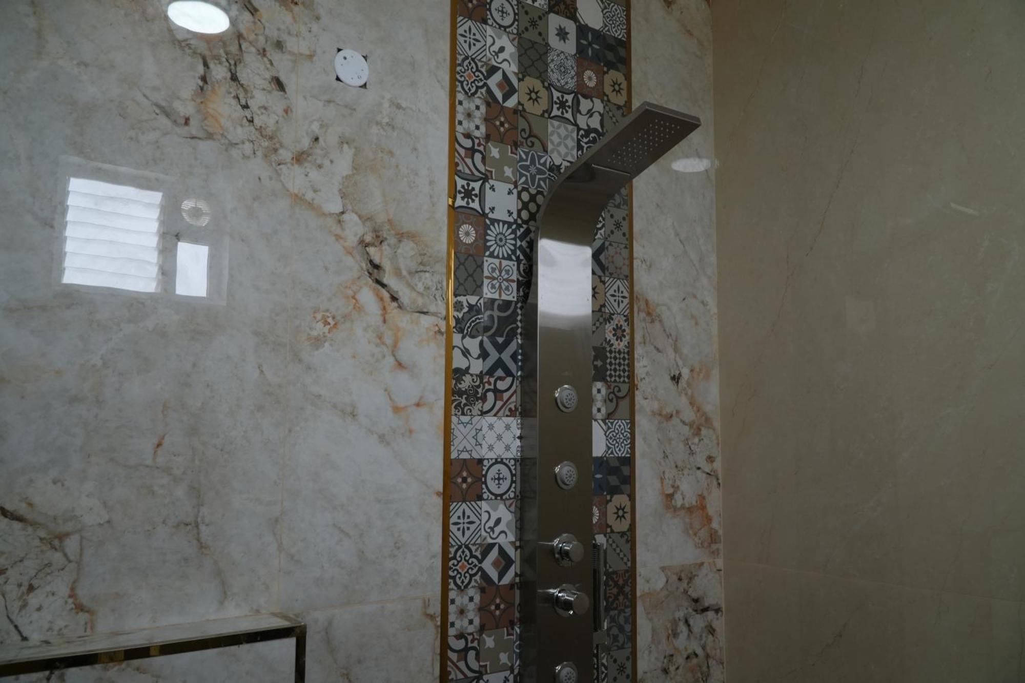Uj Pallazzio - Business Class Luxury Hotel Tiruvannāmalai Εξωτερικό φωτογραφία