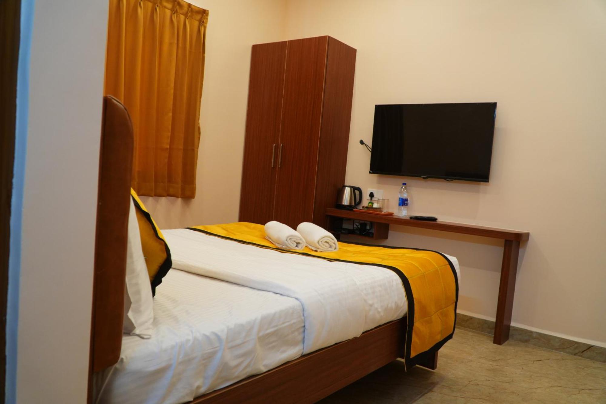 Uj Pallazzio - Business Class Luxury Hotel Tiruvannāmalai Εξωτερικό φωτογραφία