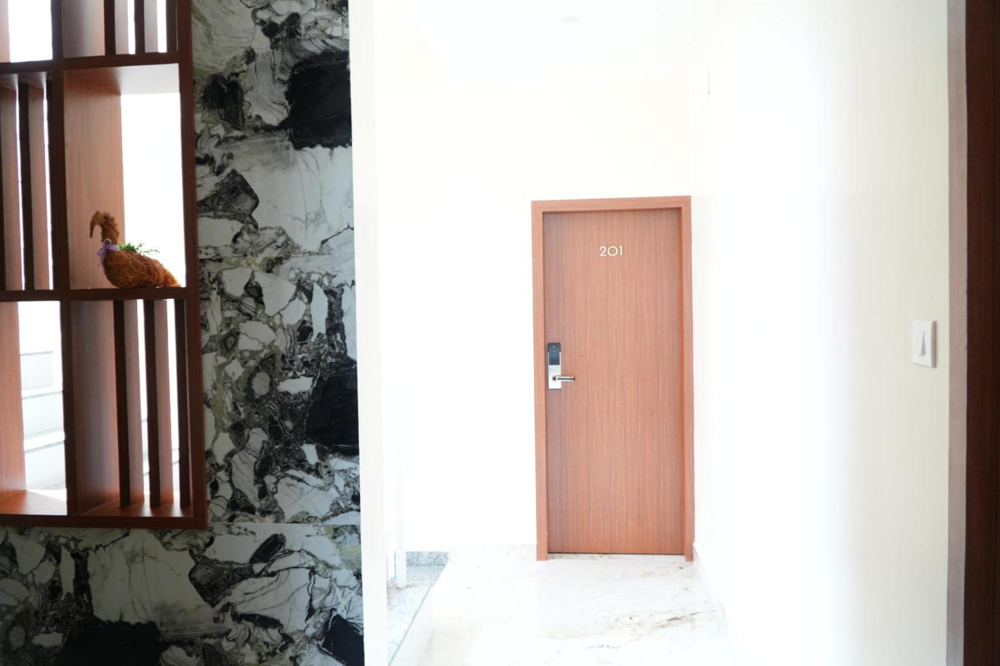 Uj Pallazzio - Business Class Luxury Hotel Tiruvannāmalai Εξωτερικό φωτογραφία